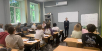 Сотрудница полиции в Королёве провела беседы с учащимися городских школ - Администрация г. Королёв