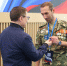 Владимир Якушев вручил партбилеты «Единой России» участникам СВО, победителям предварительного голосования партии в Подмосковье - Единая Россия Королёв